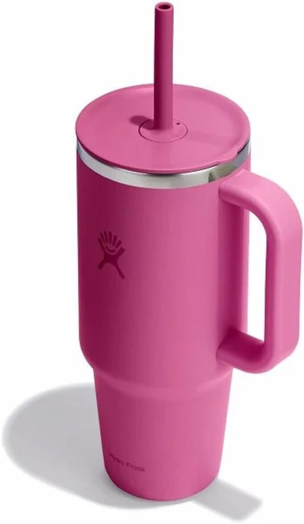 Hydro Flask 24 Oz Travel Tumbler with Handle, Lid and Straw - Insulated Stainless Steel in 24 Oz Surf Blue - Image 59
